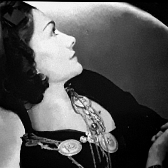 Gabrielle Bonheur "Coco" Chanel - Picture 2 of 3